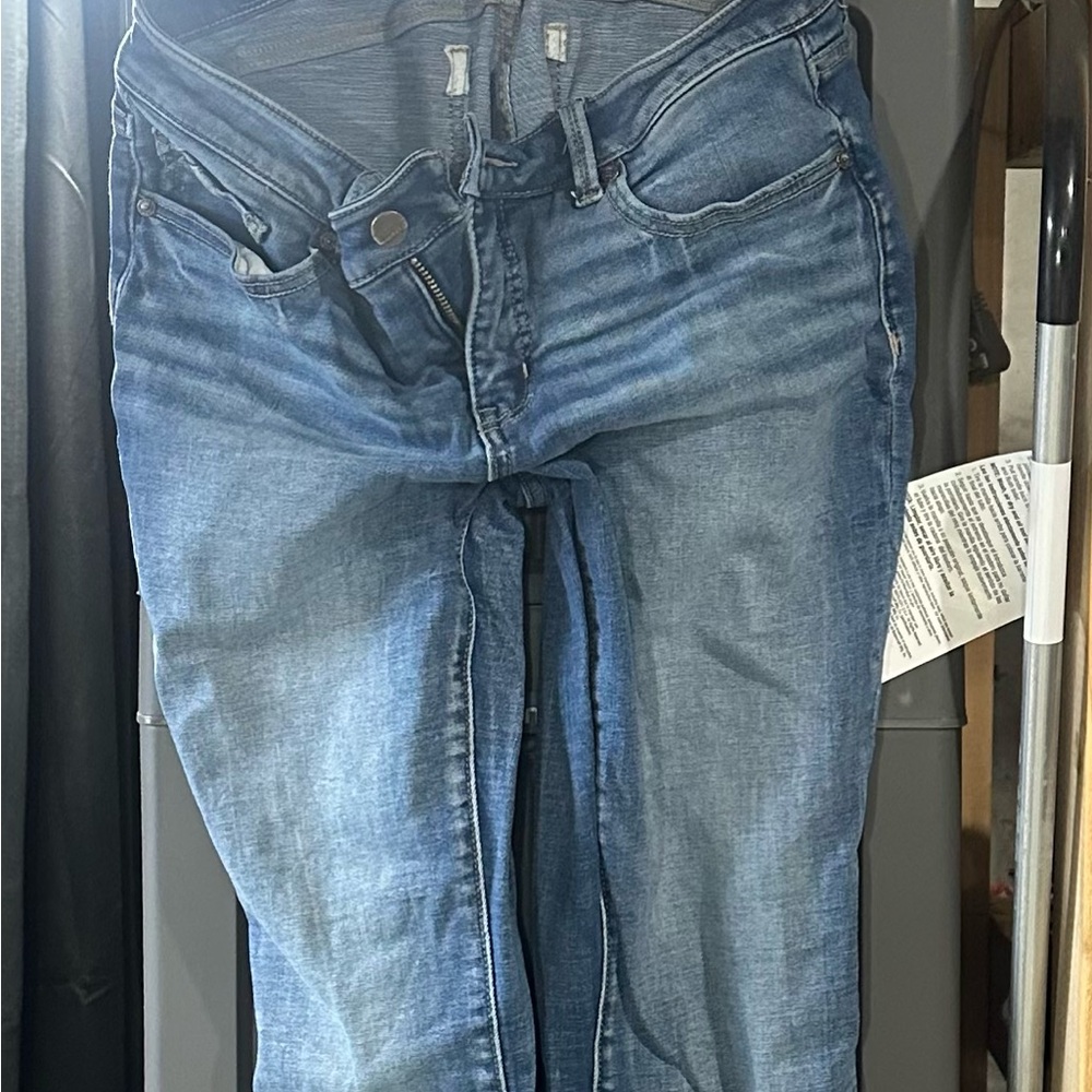 Women’s Straight leg Blue Jeans